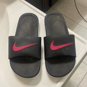 Nike Slides - Women